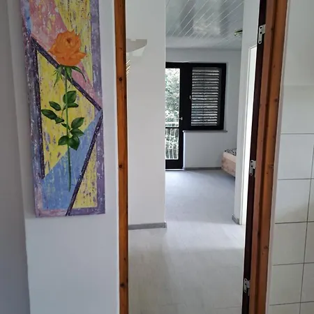 Oase Διαμέρισμα Balatonszárszó